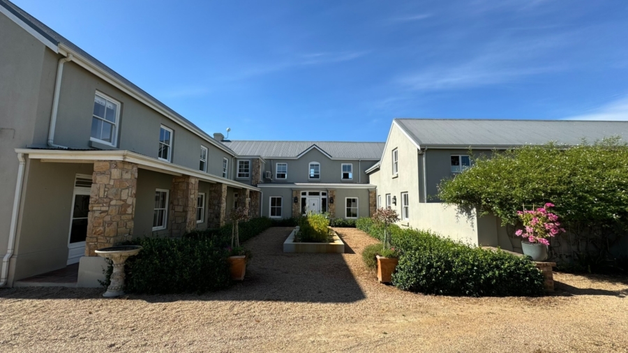 7 Bedroom Property for Sale in Stellenbosch Farms Western Cape